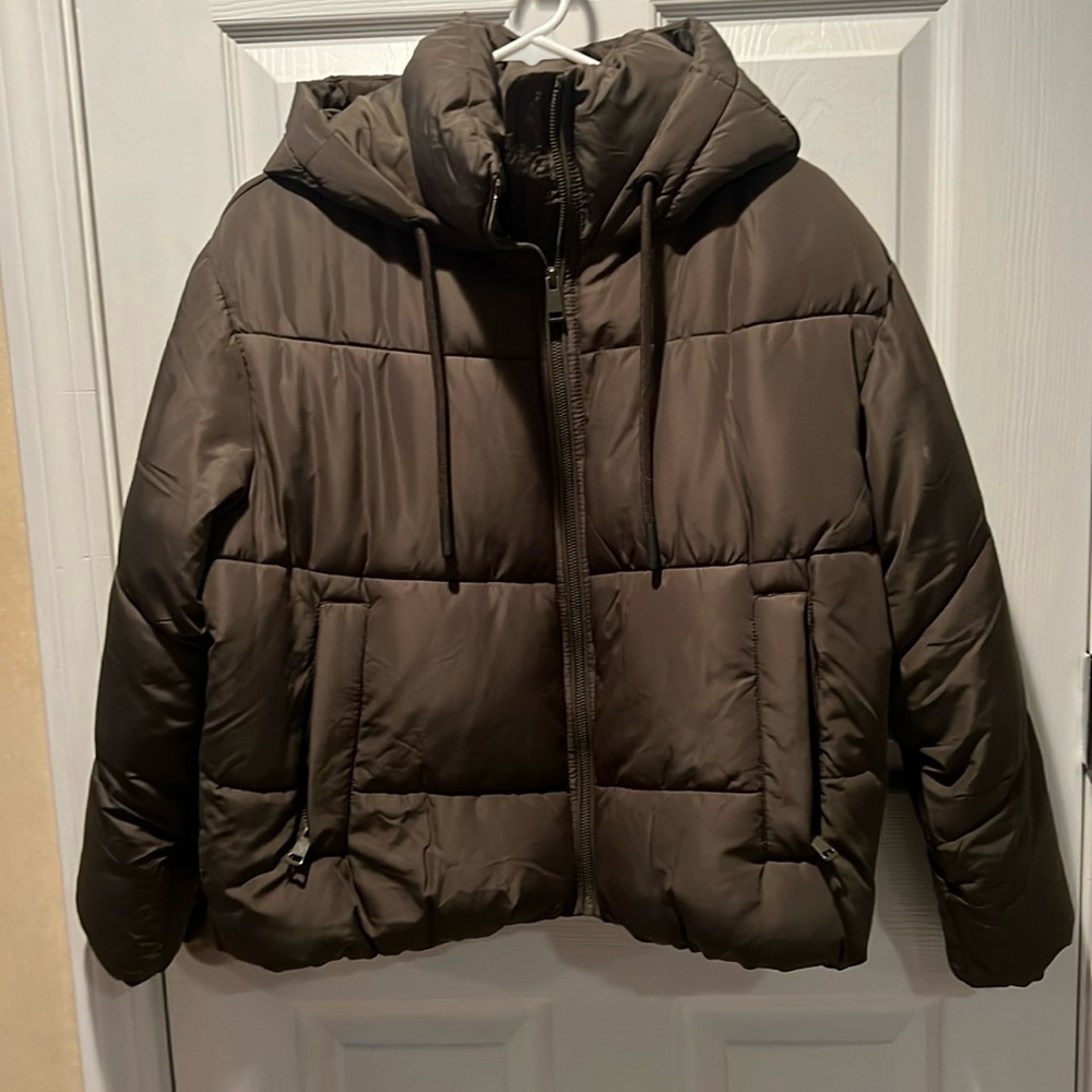 Zara Women’s Puffer Coat - Size Small